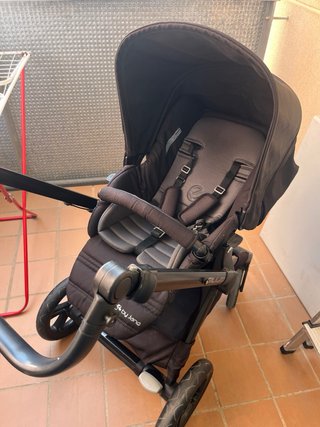 Vendo carrito de bebé Muum de la marca Jane