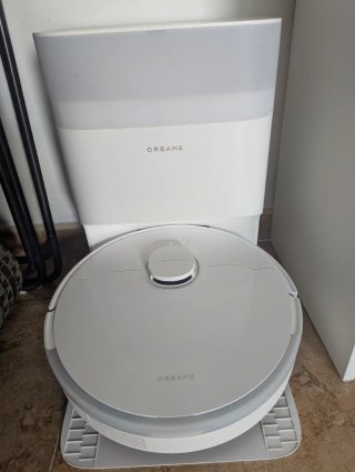 Robot aspirador Dreame D10 Plus con base