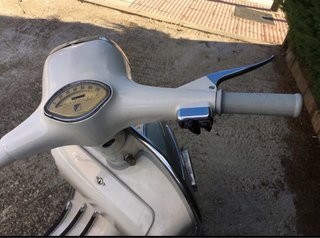 Vespa sprint 150. Año 1966