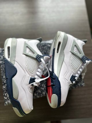 Nike Jordan 4