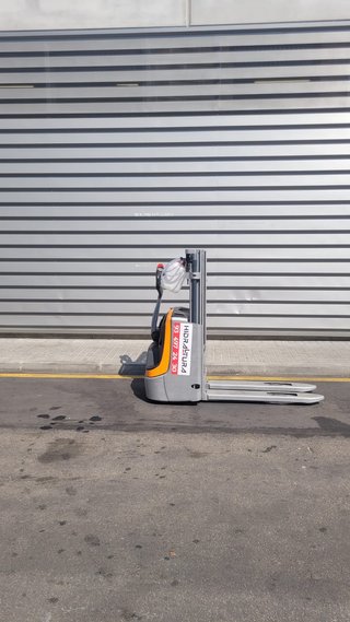 Apilador eléctrico STILL