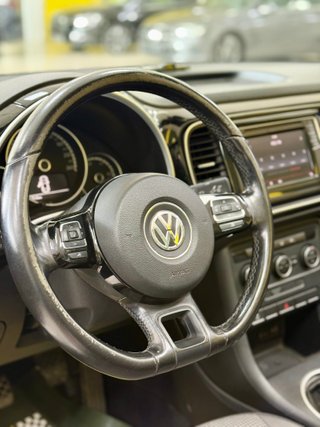 Volkswagen Beetle 2016