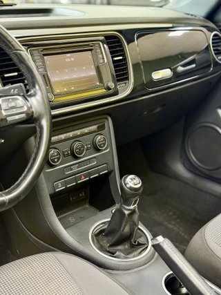 Volkswagen Beetle 2016