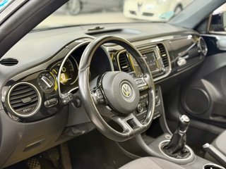 Volkswagen Beetle 2016