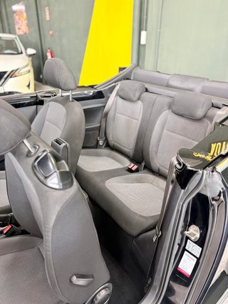 Volkswagen Beetle 2016