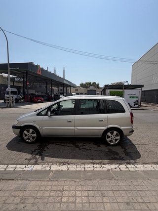 Opel Zafira 2004