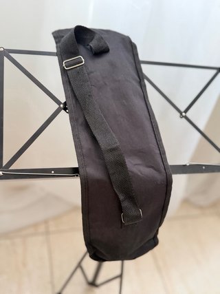 Atril negro para música
