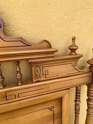 Cabecero madera precioso