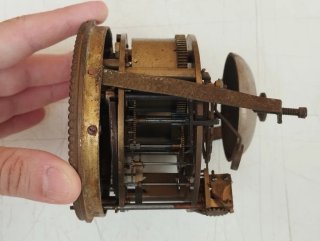 Antico meccanismo per orologio orologi parigina