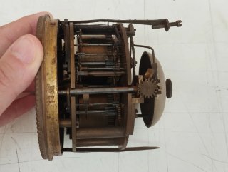 Antico meccanismo per orologio orologi parigina