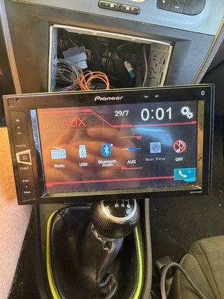 Pantalla Pioneer MVH-AV280BT
