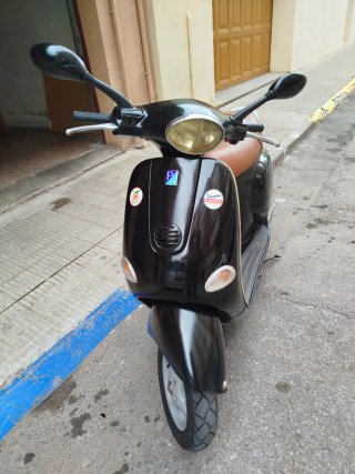 Vespa ET4