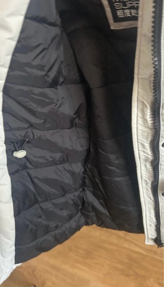 Chaqueta parka invierno con capucha y pelo
