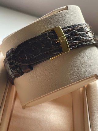 Reloj omega de oro automático