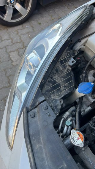 Faro Hyundai i40