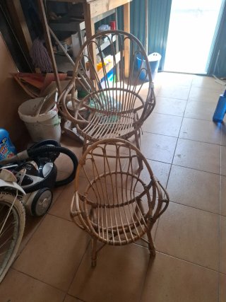 Sillas de mimbre antiguas para restaurar