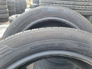 225 55 R19 99V Goodyear - 2 neumáticos 80%