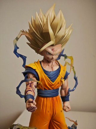 Figura Gohan ssj2 - Dragon Ball Z - 28 CM