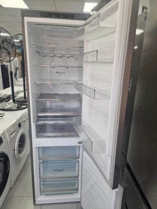 Nevera LG 2m por 60cm con garantía