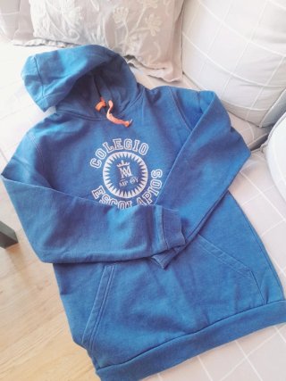 Uniforme Escolapios.