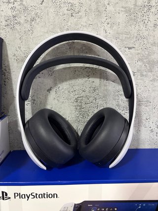 PlayStation Portal + Auriculares Sony Pulse 3D