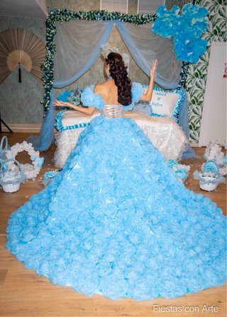 Vestido boda gitana bata azul