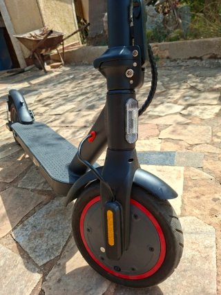 Monopattino elettrico Vivo bike v25 con aggiunte