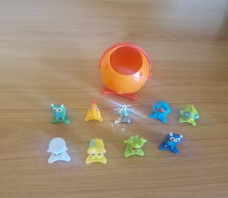 Muñecos Star Monsters con huevo