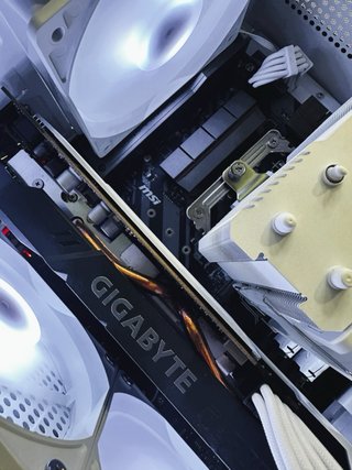 PC da gaming i7 8700 RTX 2060 16GB RAM