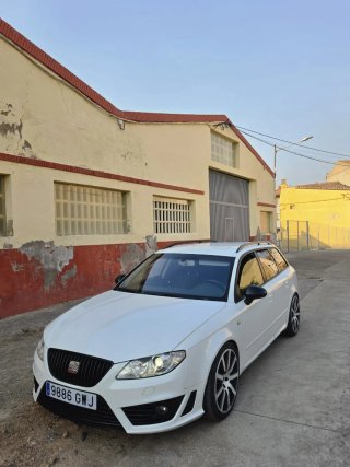 SEAT Exeo 2011