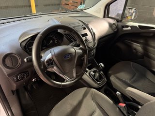 Ford Transit Courier 2022