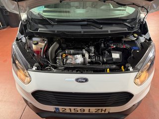 Ford Transit Courier 2022