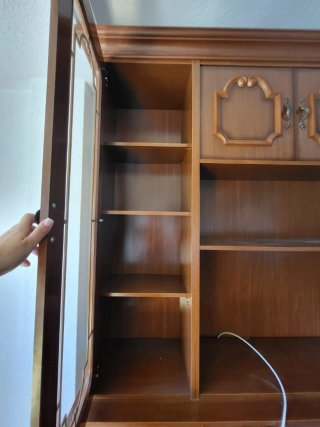 Mueble de Salón Clásico / Boiserie con Vitrinas y