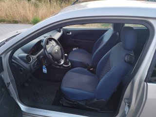 Ford Fiesta 2004