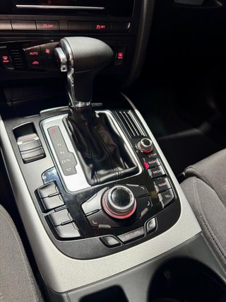 AUDI A4 2.0 TDI 150CV multitronic S line edition