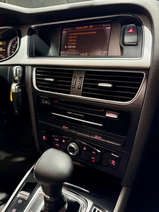AUDI A4 2.0 TDI 150CV multitronic S line edition