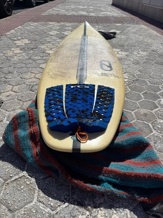 Tabla de surf Slater Desings 5'10 30L