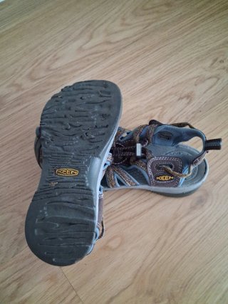 KEEN 37,5 mujer