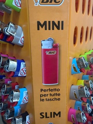Espostiore BIC