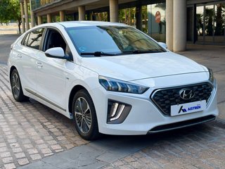 Hyundai IONIQ 1.6 GDI PHEV Tecno DCT