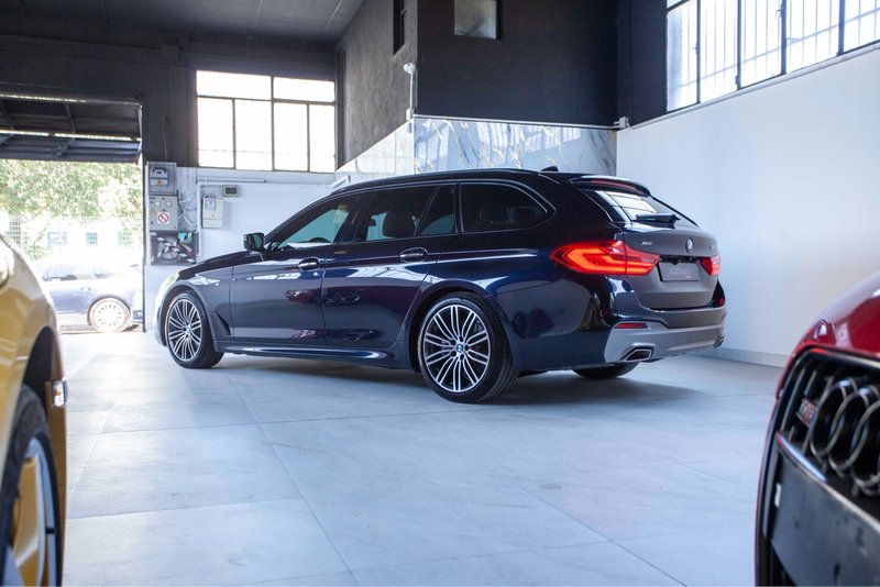 BMW Serie 5 2018, foto 2