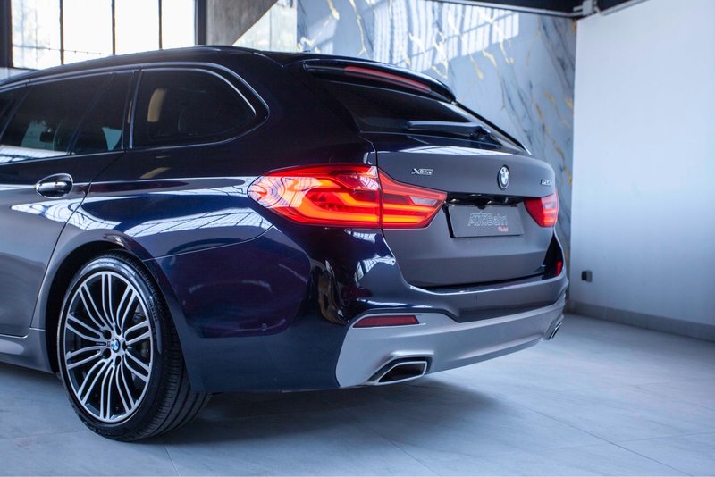 BMW Serie 5 2018, foto 3