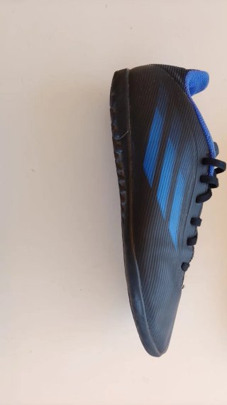 Botas Adidas Fútbol Sala TF Talla 40 y muy baratas