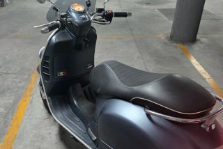 Vespa Sei Giorni 300 Scooter