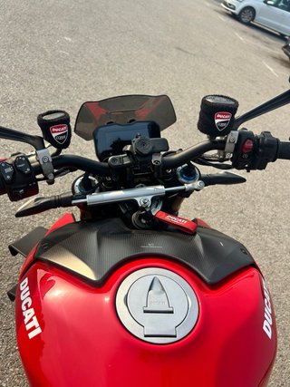 Ducati Streetfighter V4S