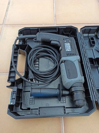 Martillo Makita HR2470