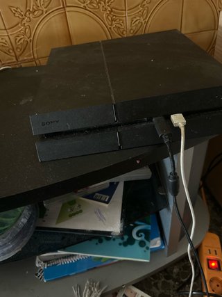 Consola Sony PS4 Negra