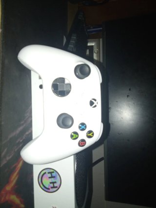 Xbos serie s semi nueva con mando i cables