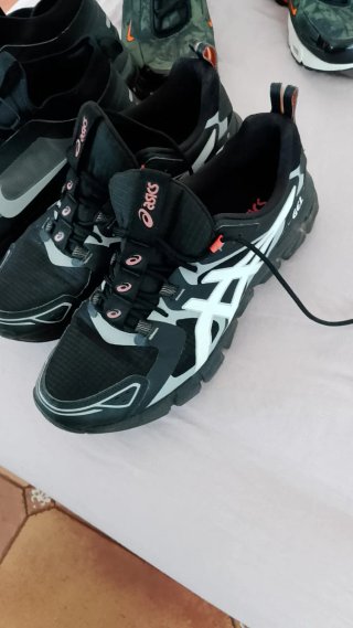 Zapatos Varios: Nuevos y Casi Nuevos