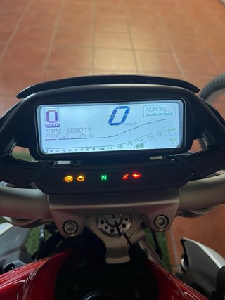MV Agusta Brutale 800 del año 2016 Impecable